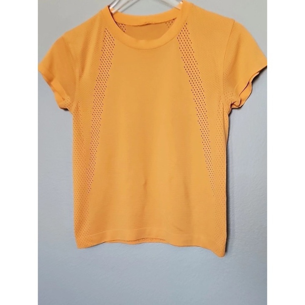 Lululemon Train to Be Short Sleeve Mesh Vent Athletic Top Mango Dream Orange 4